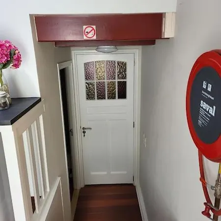 公寓 Pia's Dijkhuisje 8 Km Rotterdam